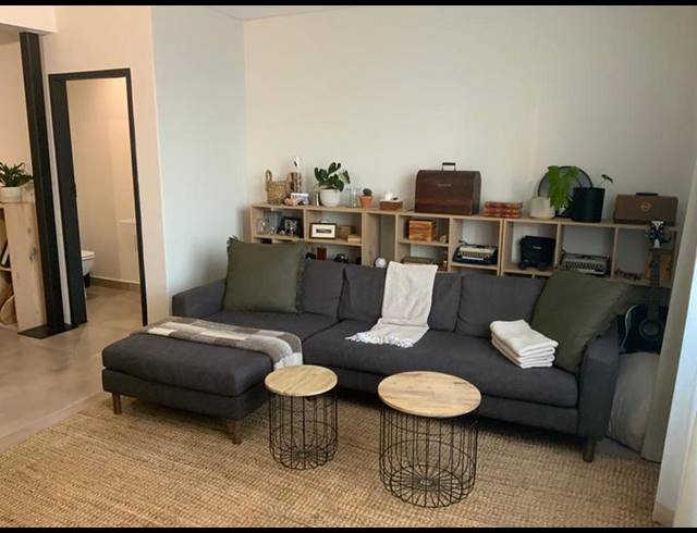 2 BEDROOM APARTMENT FOR SALE IN SANDOWN